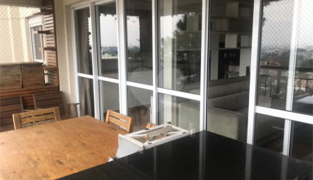 Apartamento à venda com 3 quartos, sendo 1 suíte,  em Tremembé, São Paulo, SP
