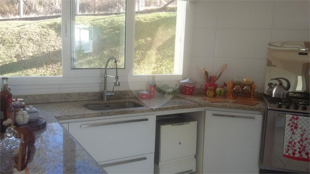 Casa à venda com 4 quartos, sendo 2 suítes, em Pinhal, Jarinu, SP