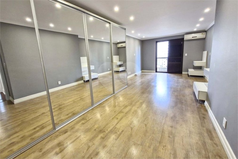 Apartamento à venda com 4 quartos, sendo 3 suítes, em Brooklin, São Paulo, SP