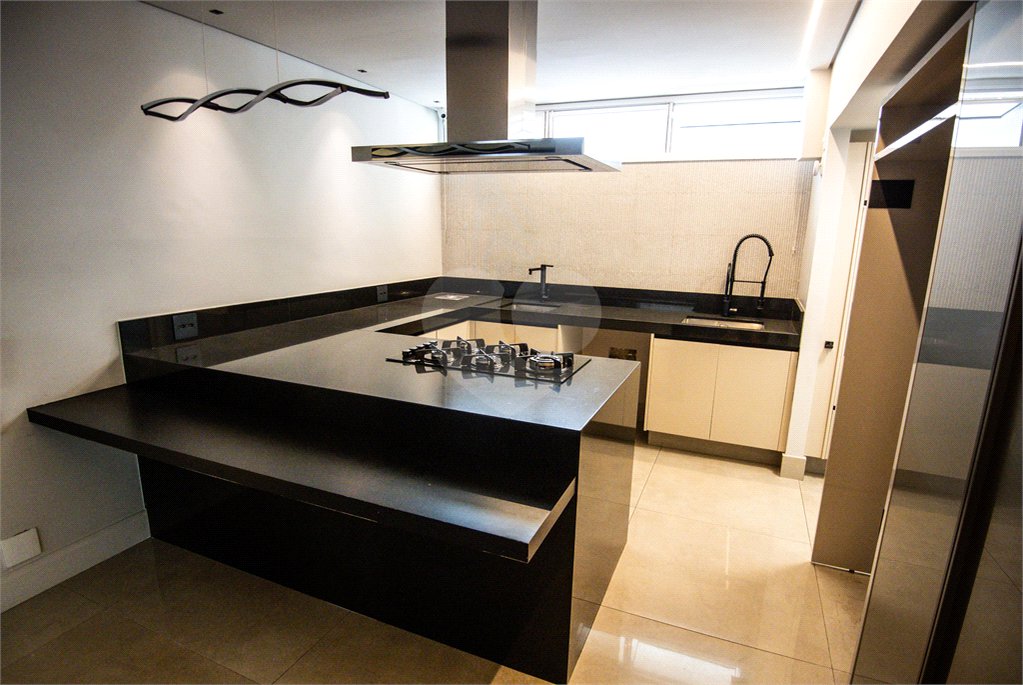 Apartamento à venda com 2 suítes em Jardim Paulista, São Paulo, SP