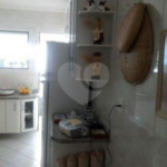 Apartamento à venda com 2 quartos, sendo 1 suíte, em Vila Tupi, Praia Grande, SP