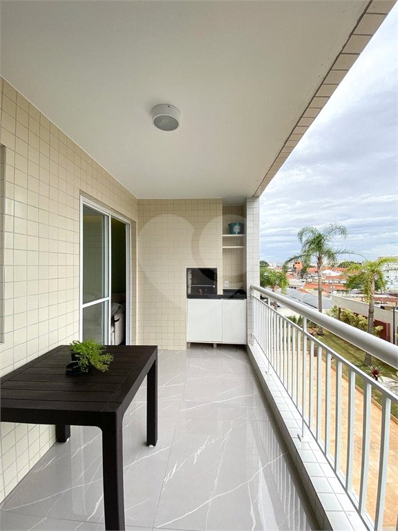 Apartamento à venda com 3 quartos, sendo 1 suíte, em Vila Paiva, São Paulo, SP