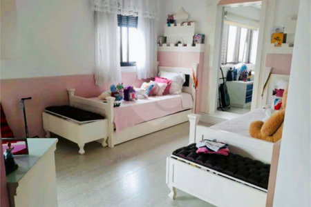 Apartamento à venda na Saúde de 500m² com 5 dormitórios, 4 suítes e 5 vagas