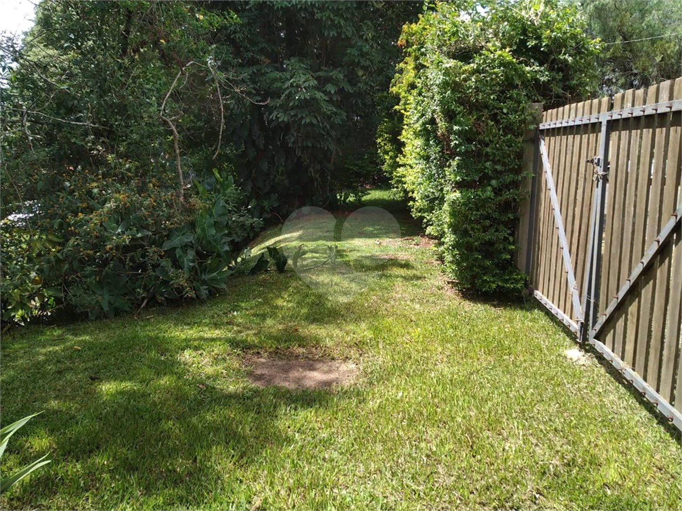 Terreno com 1.217m² A VENDA