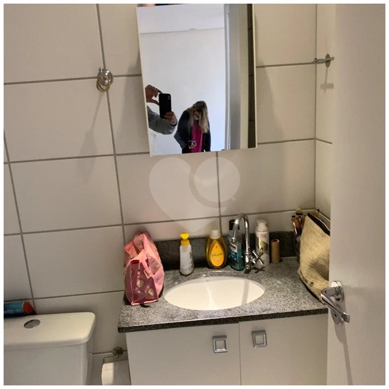 Apartamento à venda na Frei Caneca, 28 m², 1 quarto
