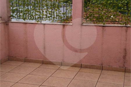 Sobrado à venda com 2 quartos, sendo 1 suíte, em Vila Medeiros, São Paulo, SP