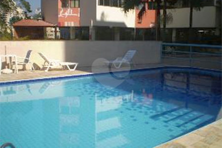Apartamento à venda com 3 quartos, sendo 1 suíte,  em Jardim Parque Morumbi, São Paulo, SP
