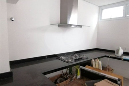 Apartamento à venda com 3 quartos, sendo 1 suíte, em Jardim Paulista, São Paulo, SP