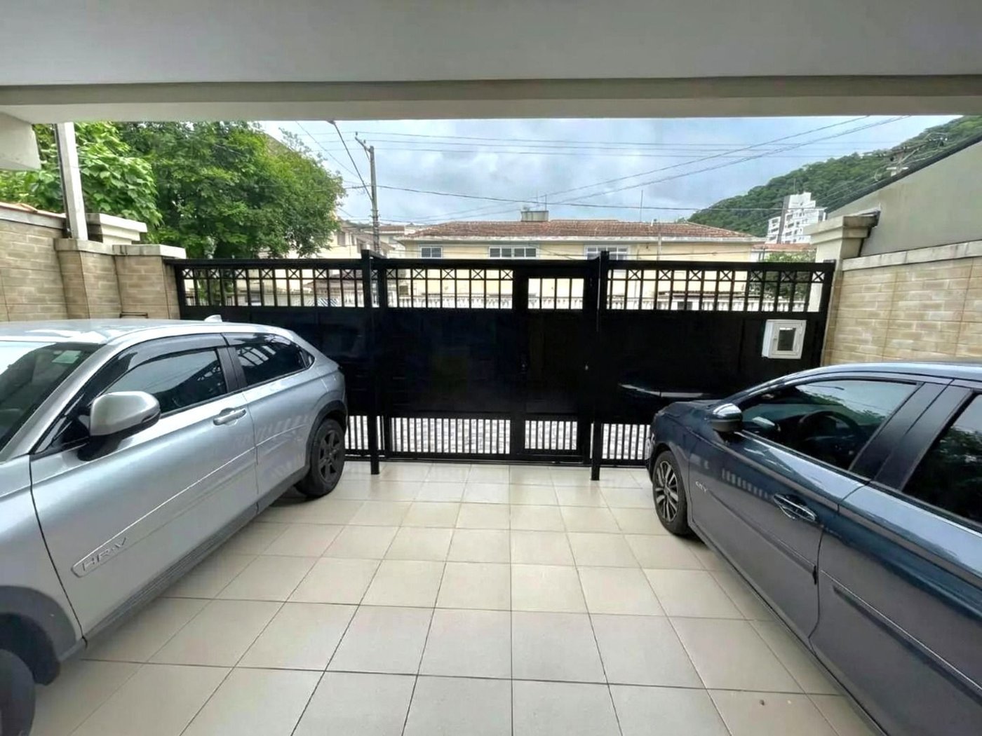 Casa com 2 dormitórios à venda, 130 m² por R$ 879.000,00 - Marapé - Santos/SP