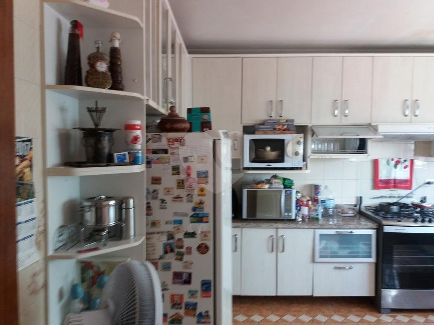 Sobrado à venda com 4 quartos, sendo 2 suítes, em Tremembé, São Paulo, SP