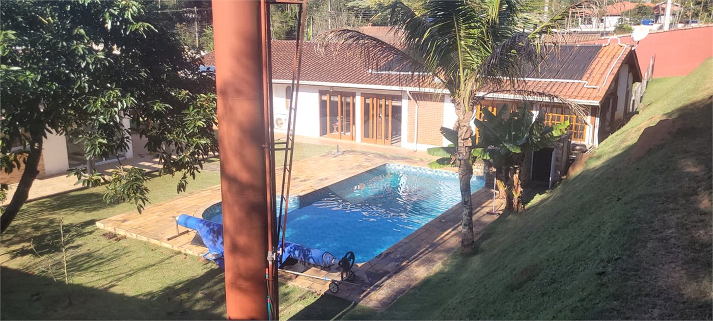 Casa à venda com 3 quartos, sendo 2 suítes,  em Mantiqueira, Mairiporã, SP