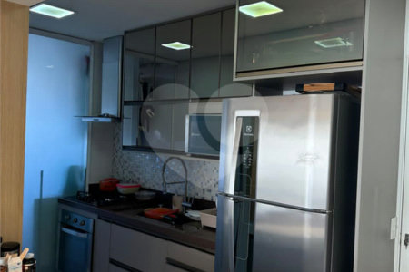 Apartamento à venda com 3 quartos, sendo 1 suíte,  em Jardim Leonor Mendes de Barros, São Paulo, SP