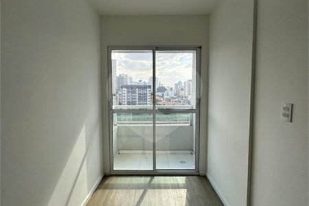 Apartamento à venda ou para alugar com 2 quartos, sendo 1 suíte, em Vila Assunção, Santo André, SP