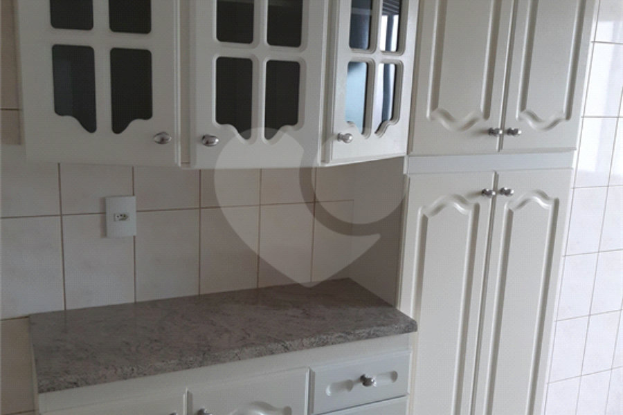 Apartamento à venda com 2 quartos em Vila Guarani, São Paulo, SP