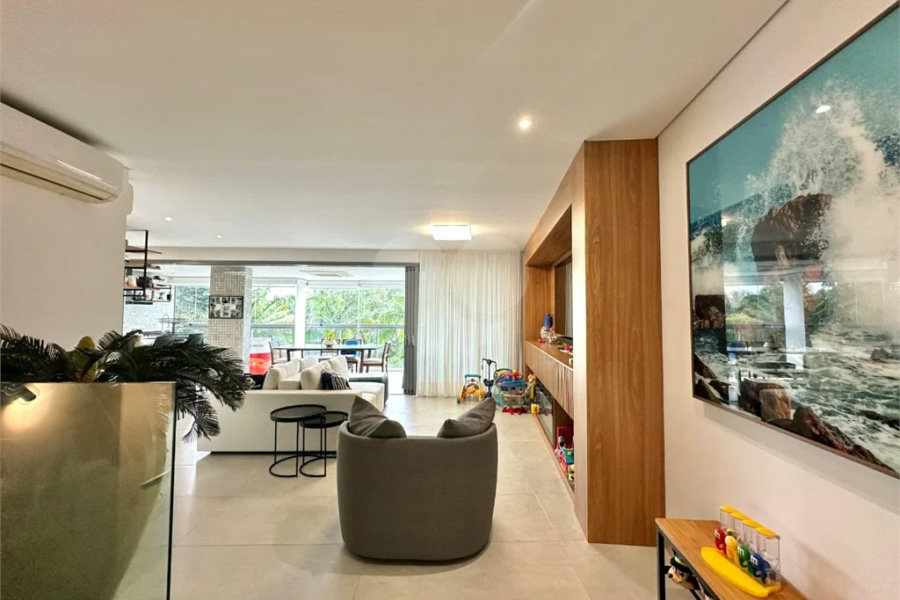 Apartamento à venda com 3 quartos, sendo 2 suítes, em Riviera de São Lourenço, Bertioga, SP