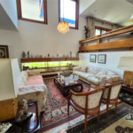Casa de Vila à venda ou para alugar com 4 quartos, sendo 2 suítes,  em Jardim Leonor, São Paulo, SP