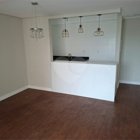 Apartamento à venda com 3 quartos, sendo 1 suíte,  em Vila Nova Alba, São Paulo, SP