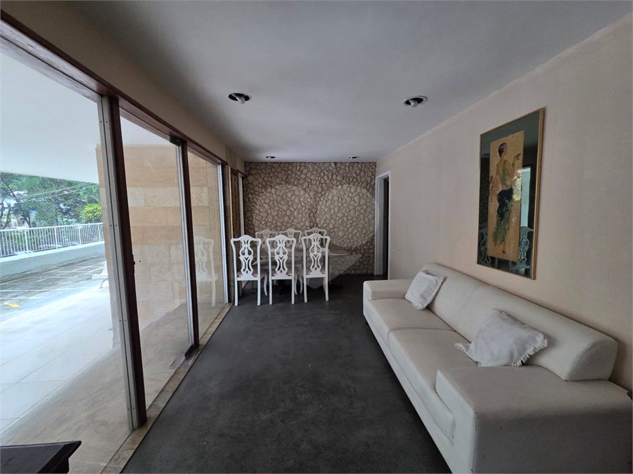 Apartamento à venda com 3 quartos, sendo 1 suíte, em Tijuca, Rio de Janeiro, RJ