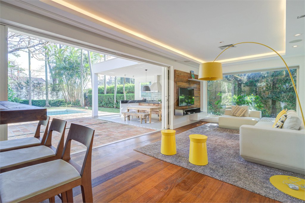Casa Térrea à venda com 4 suítes em Alto da Boa Vista, São Paulo, SP