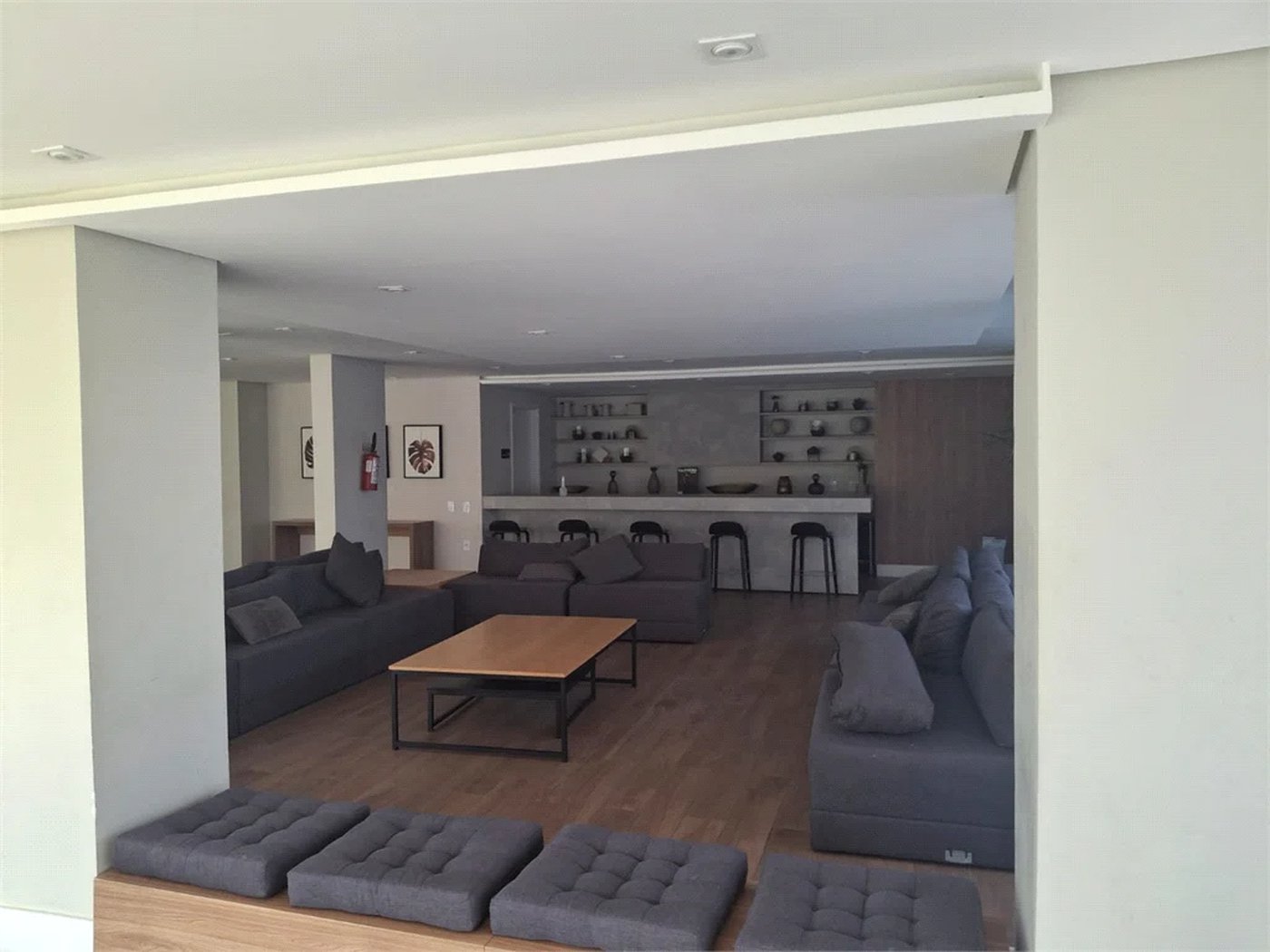 Apartamento à venda com 2 quartos, sendo 1 suíte, em Ferreira, São Paulo, SP