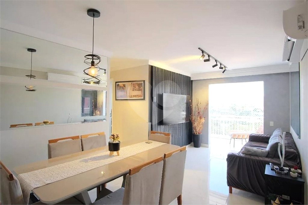 Apartamento à venda com 3 quartos, sendo 1 suíte,  em Vila Matilde, São Paulo, SP