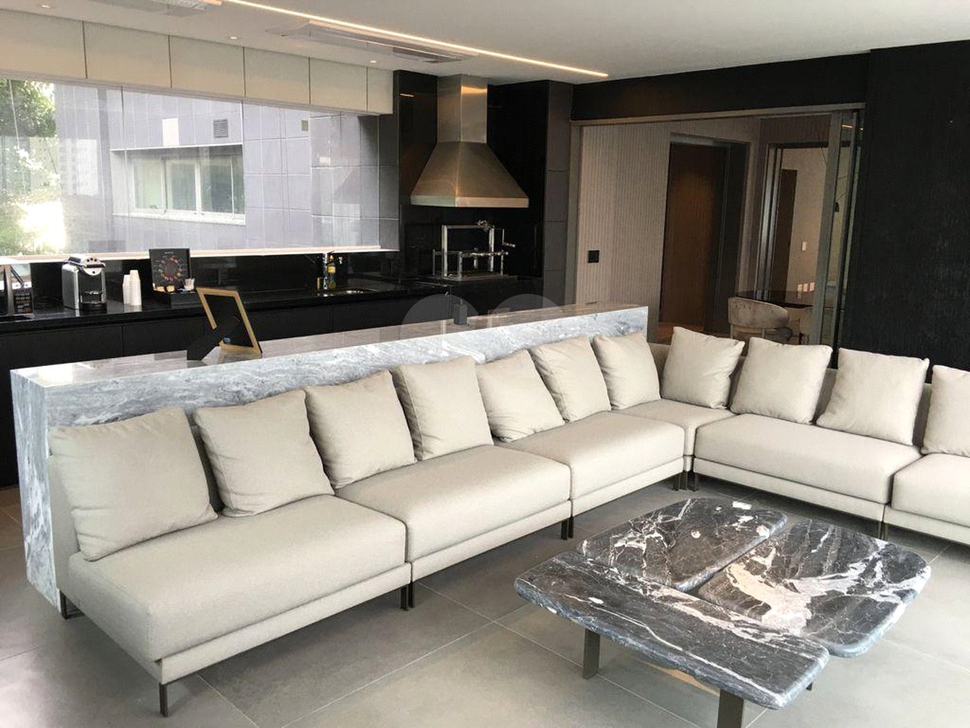 Apartamento à venda com 4 suítes em Vila Gomes Cardim, São Paulo, SP
