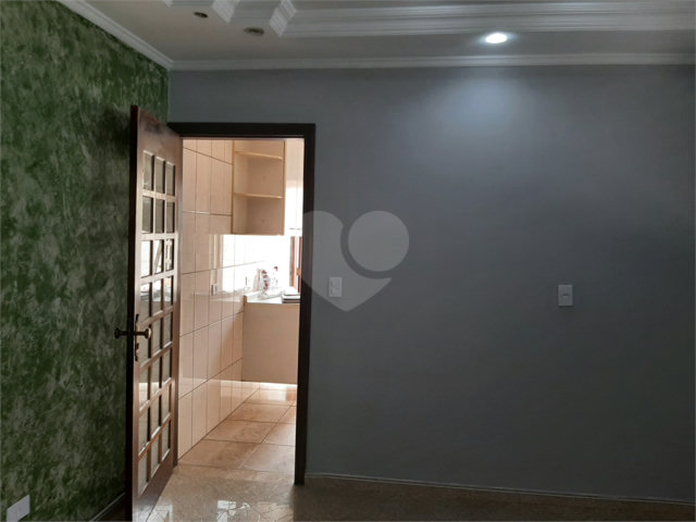 Casa Térrea à venda com 3 quartos, sendo 1 suíte,  em Vila Isolina Mazzei, São Paulo, SP