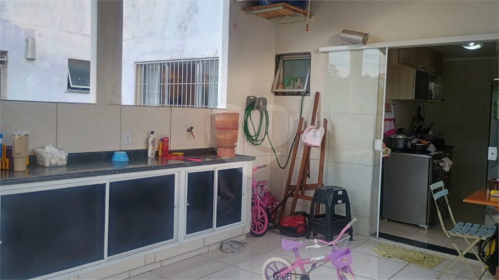 Villagio à venda com 3 quartos em Senador Vasconcelos, Rio de Janeiro, RJ