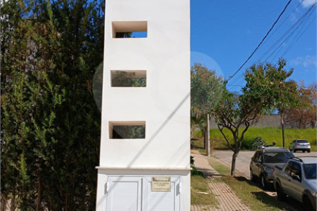 Casa à venda com 3 suítes no condomínio Figueira Garden, Atibaia - SP