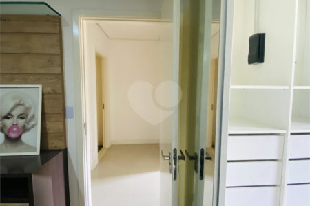 Apartamento à venda com 3 quartos, sendo 1 suíte, em Baeta Neves, São Bernardo do Campo, SP