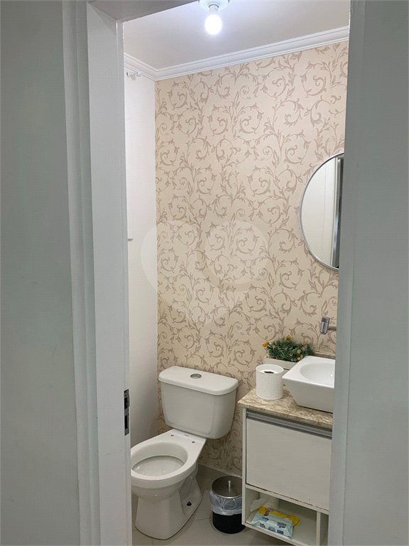 Sobrado à venda com 3 quartos, sendo 1 suíte, em Residencial Novo Horizonte I, Mogi das Cruzes, SP