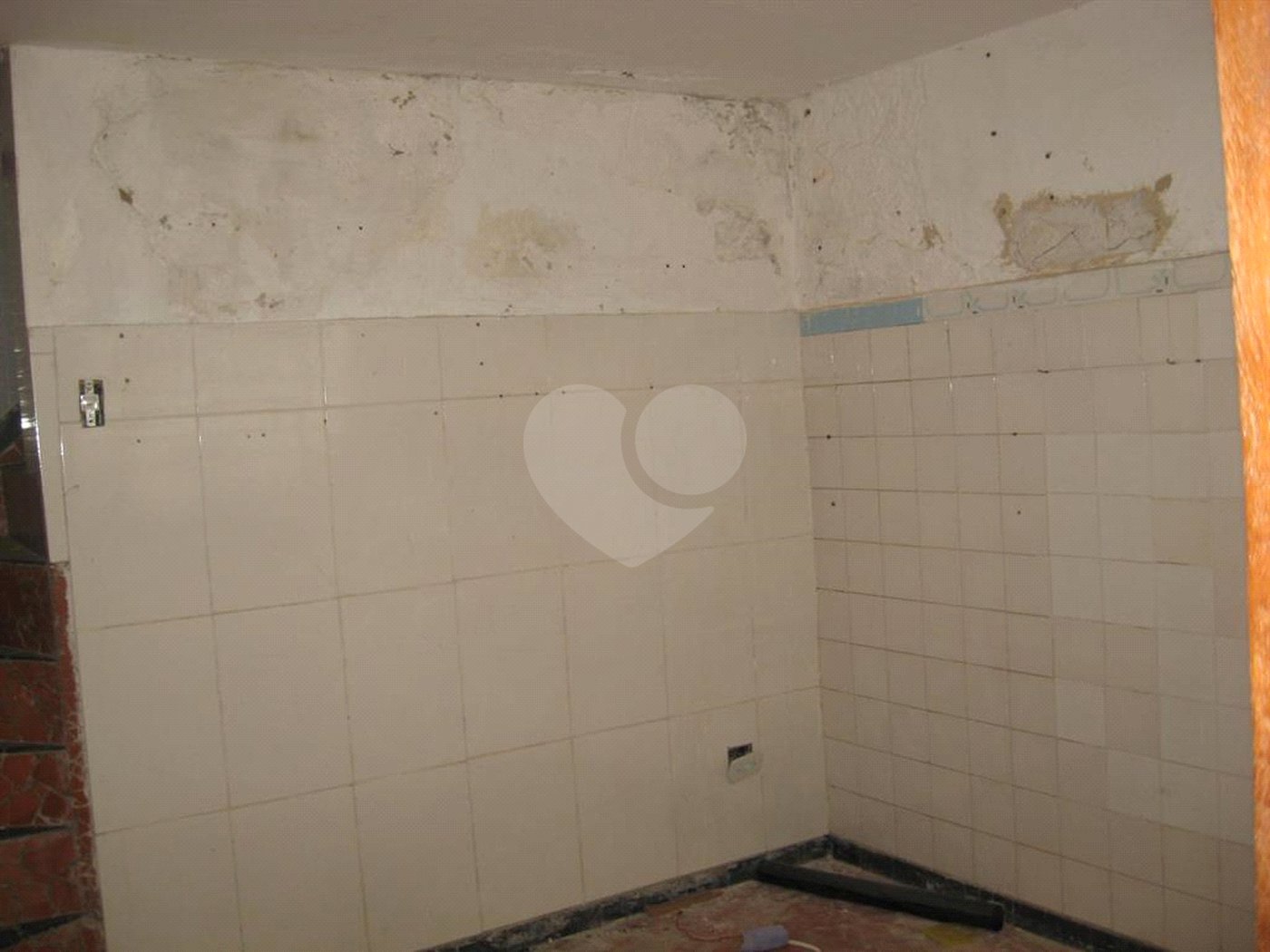 Casa Térrea à venda com 2 quartos, sendo 1 suíte, em Parque Vitória, São Paulo, SP