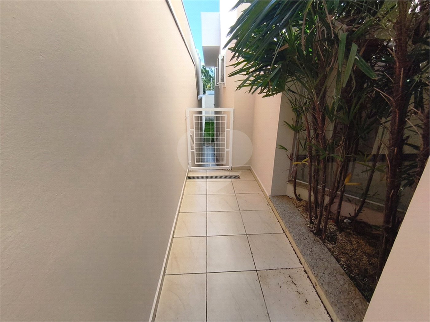 Casa à venda com 5 quartos, sendo 1 suíte,  em Jardim Colombo, Itapetininga, SP