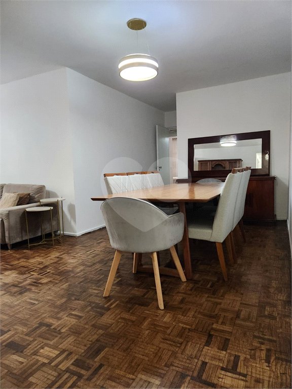 Apartamento à venda com 3 quartos, sendo 1 suíte, em Jardim Paulista, São Paulo, SP