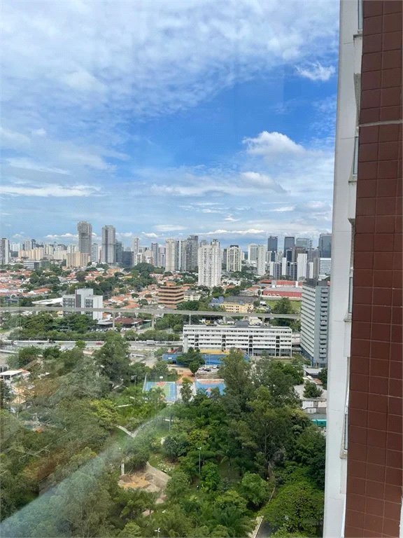 Apartamento à venda com 2 suítes em Cidade Monções, São Paulo, SP