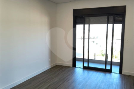 Casa à venda com 3 quartos, sendo 1 suíte, no condomínio Bella Città - Fazenda Rodeio, Mogi das Cruzes - SP