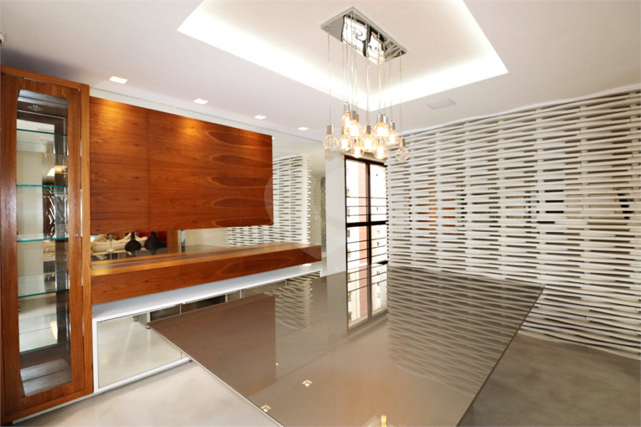 Apartamento à venda com 5 quartos, sendo 2 suítes, em Santana, São Paulo, SP