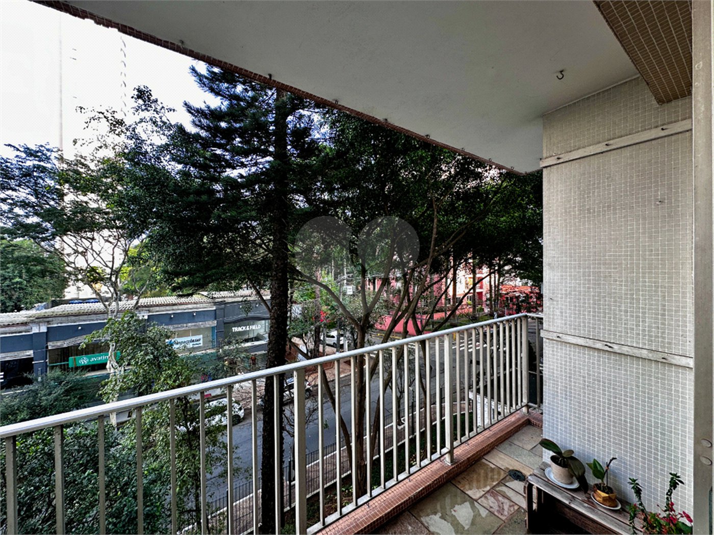 Apartamento à venda com 3 quartos, sendo 1 suíte, em Vila Sofia, São Paulo, SP