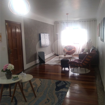 Sobrado à venda com 3 quartos, sendo 1 suíte,  em Vila do Castelo, São Paulo, SP