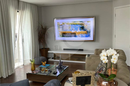 Apartamento à venda com 3 quartos, sendo 1 suíte,  em Vila Suzana, São Paulo, SP
