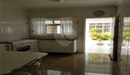 Casa Térrea à venda com 3 quartos, sendo 1 suíte,  em Santana, São Paulo, SP