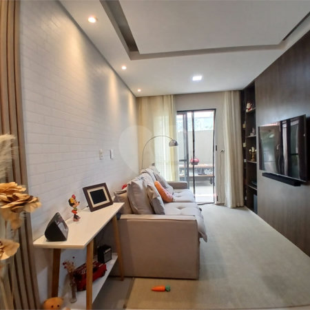 Apartamento à venda com 2 quartos, sendo 1 suíte,  em Bairro do Cambará, São Roque, SP