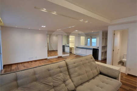 Apartamento à venda com 3 suítes em Santa Teresinha, São Paulo, SP