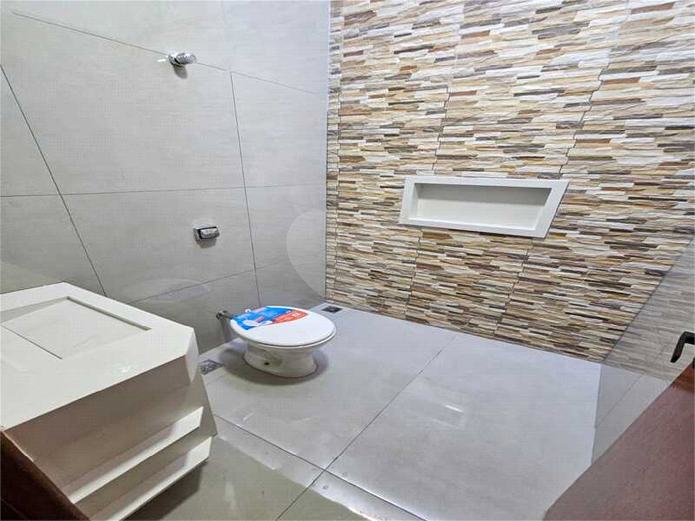 Casa à venda com 2 quartos, sendo 1 suíte, em Jardim dos Colibris, Indaiatuba, SP