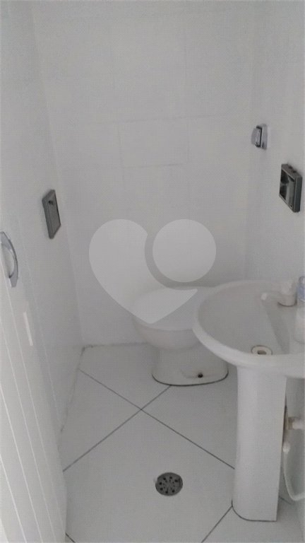 Casa à venda com 2 quartos em Horto, São Paulo, SP