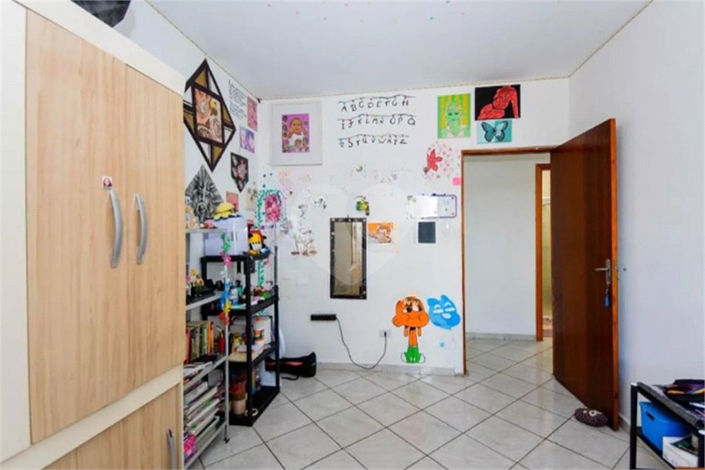 Casa à venda com 3 quartos, sendo 1 suíte,  em Jardim Aida, Guarulhos, SP