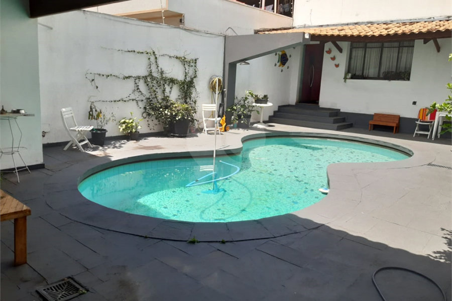 Sobrado à venda com 4 quartos, sendo 2 suítes, em Vila Maria, São Paulo, SP