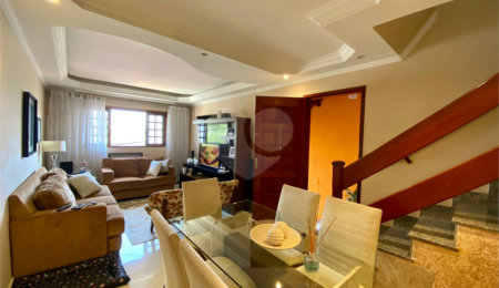 Casa à venda com 3 quartos, sendo 1 suíte,  em Chácara do Vovô, Guarulhos, SP