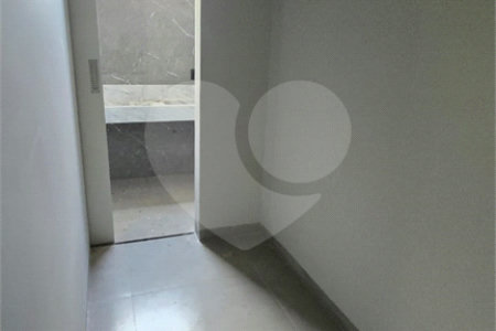 Casa à venda com 3 suítes no condomínio Village Damha III, Araraquara - SP