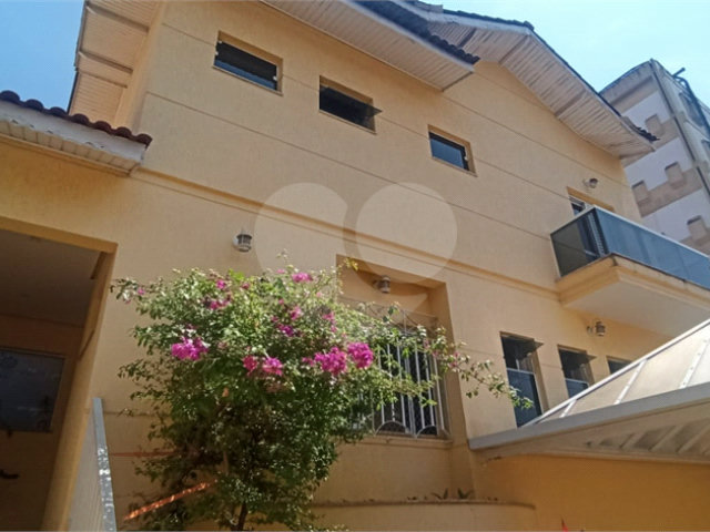 Sobrado à venda com 3 suítes em Vila Mazzei, São Paulo, SP